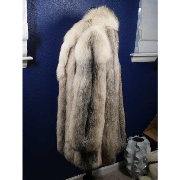 Gorgeous Platinum Blush Fox Fur Stroller Coat Jacket - Picture 2 of 6